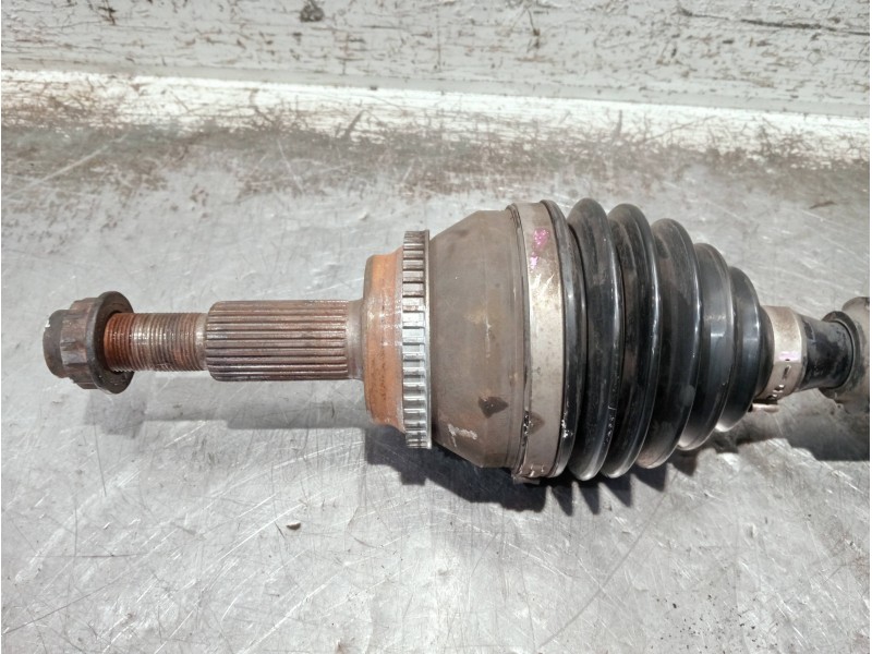 Recambio de transmision delantera izquierda para toyota avensis berlina (t25) referencia OEM IAM EUJ104BP18 4342005371 
