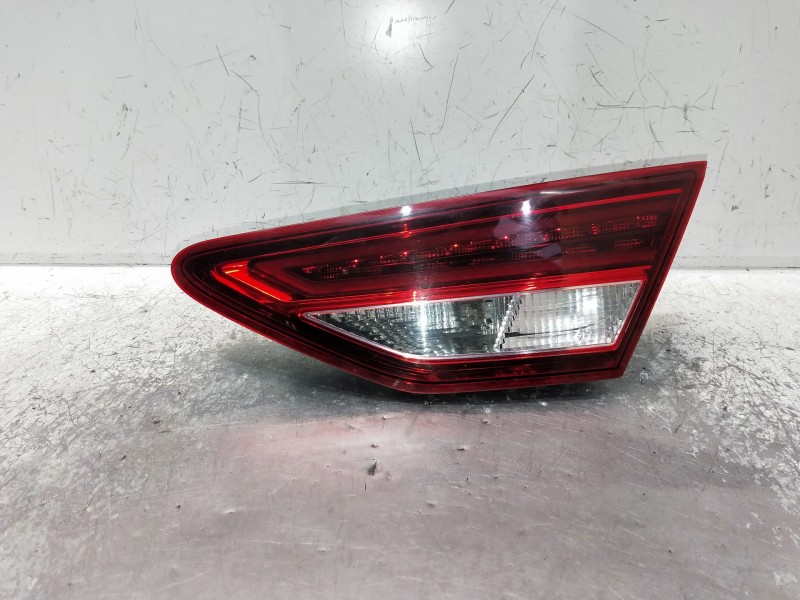 Recambio de piloto trasero izquierdo interior para seat leon sc (5f5) referencia OEM IAM 5F0945308D 90042926 