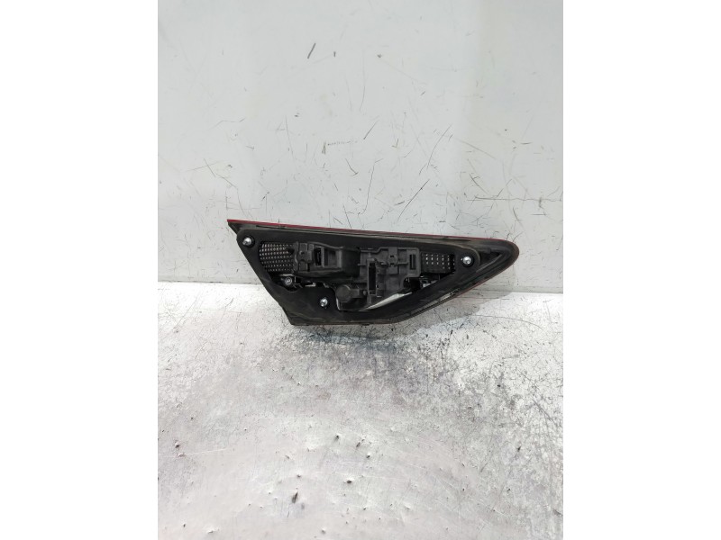 Recambio de piloto trasero izquierdo interior para seat leon sc (5f5) referencia OEM IAM 5F0945308D 90042926 