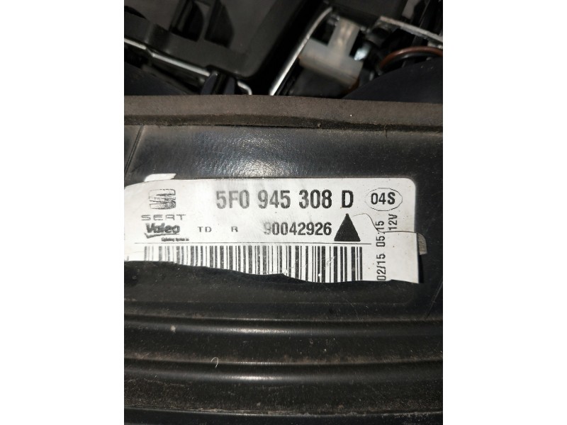 Recambio de piloto trasero izquierdo interior para seat leon sc (5f5) referencia OEM IAM 5F0945308D 90042926 