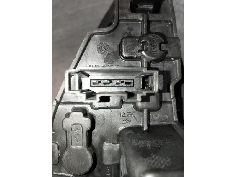 Recambio de refuerzo paragolpes delantero para seat leon sc (5f5) referencia OEM IAM 5F0945307D 90042925 