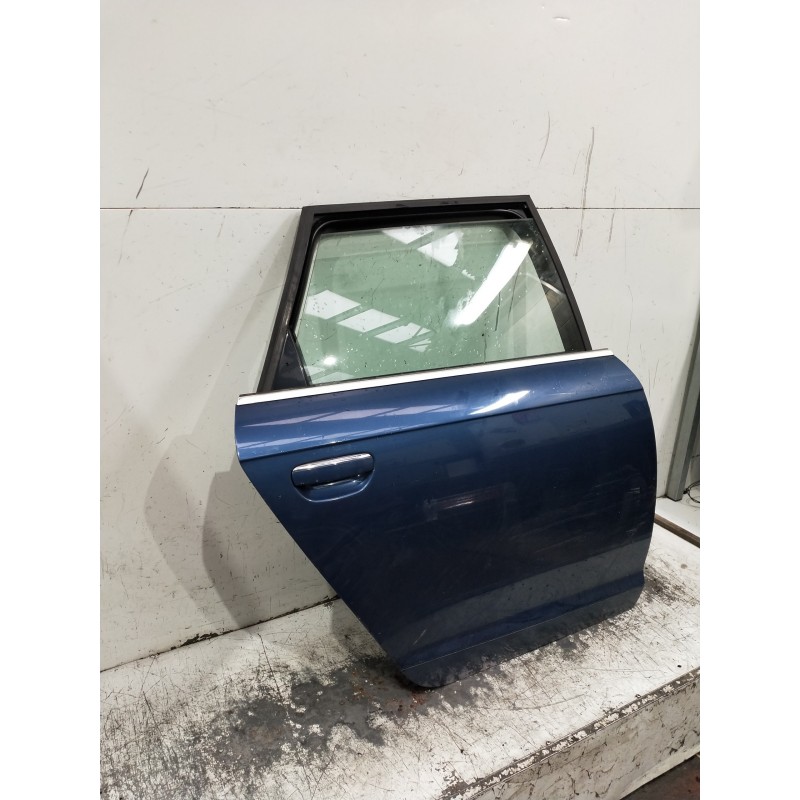 Recambio de puerta trasera derecha para audi a6 avant (4f5) referencia OEM IAM   5P