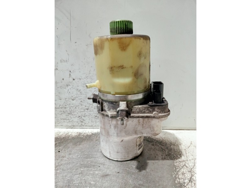 Recambio de bomba direccion para volkswagen polo (9n3) referencia OEM IAM 6R1423051 6Q1423051 6R2423051