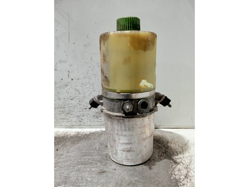 Recambio de bomba direccion para volkswagen polo (9n3) referencia OEM IAM 6R1423051 6Q1423051 6R2423051