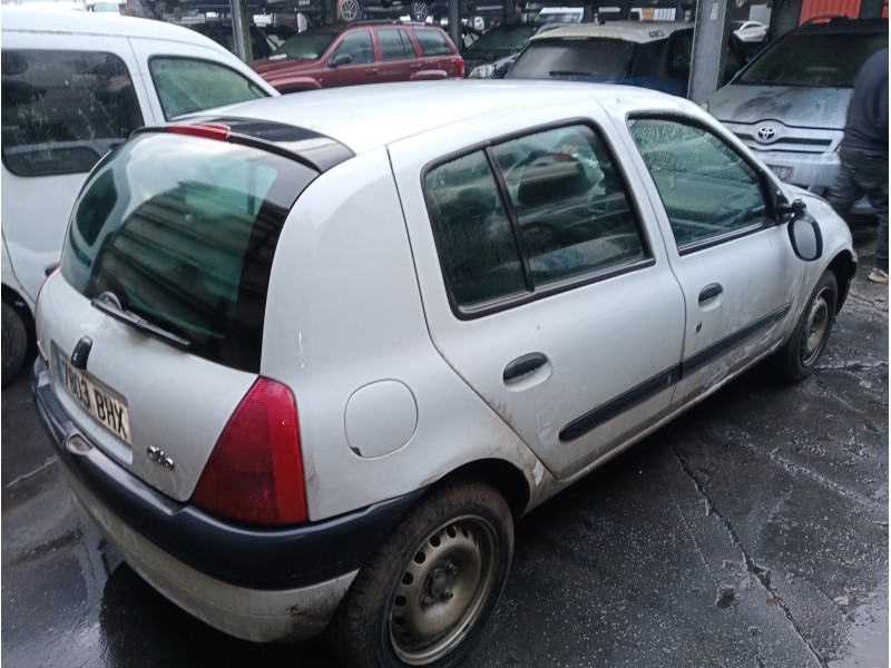 renault clio ii fase ii (b/cb0) del año 2001