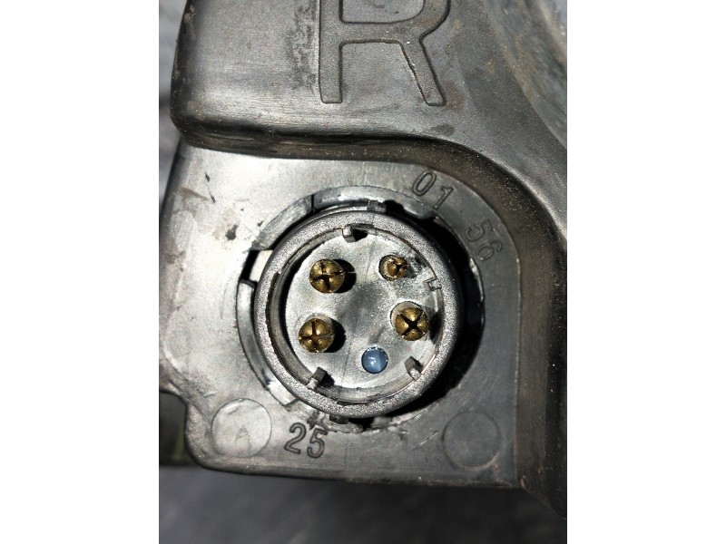 Recambio de faro derecho para volkswagen passat berlina (3b2) referencia OEM IAM   