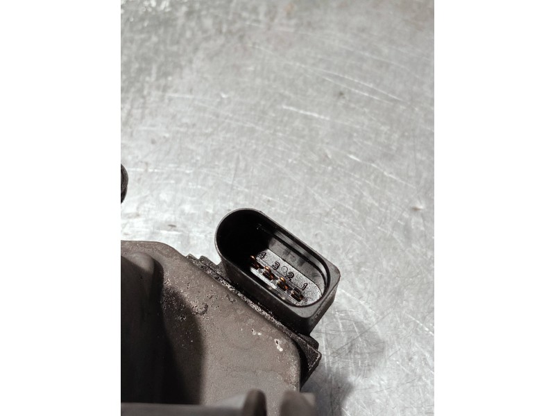 Recambio de caja mariposa para audi a4 avant (8e) referencia OEM IAM 03G128063C A2C53099815 