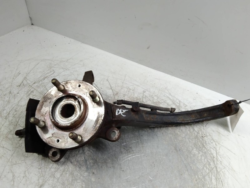 Recambio de mangueta delantera derecha para kia magentis 2.5 v6 cat referencia OEM IAM   