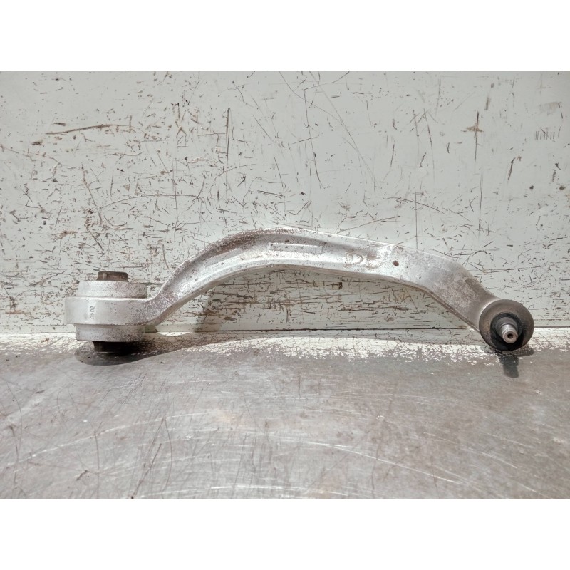 Recambio de brazo suspension inferior delantero derecho para audi a4 avant (8e) referencia OEM IAM 8E0407694AA  