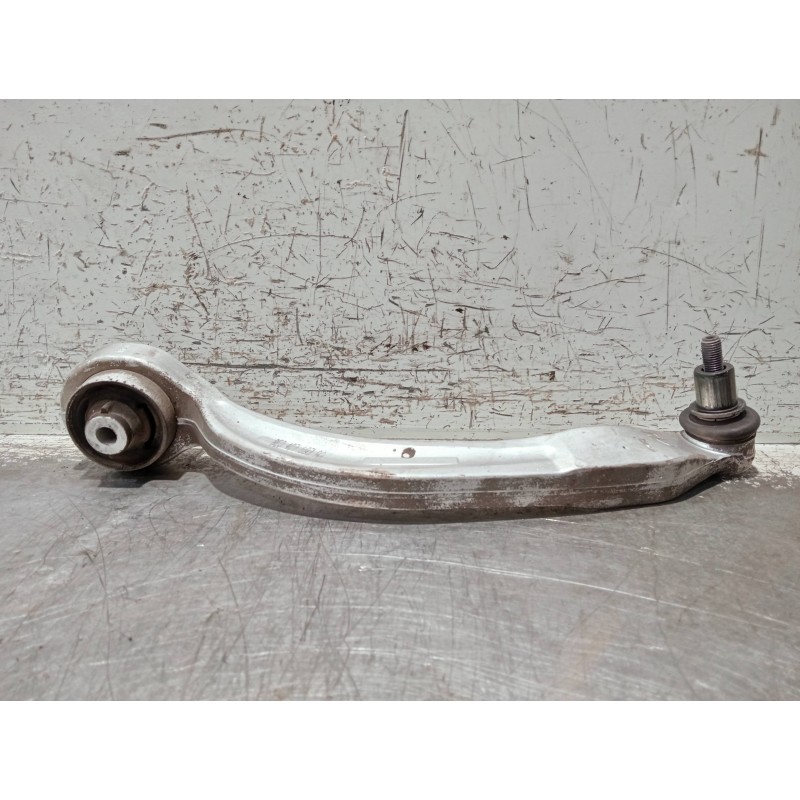 Recambio de brazo suspension inferior delantero izquierdo para audi a4 avant (8e) referencia OEM IAM 8E0407693AA  