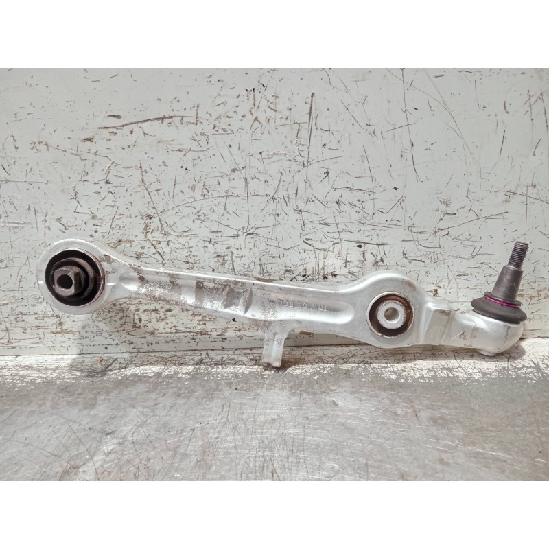 Recambio de brazo suspension inferior delantero izquierdo para audi a4 avant (8e) referencia OEM IAM 8E0407155E  