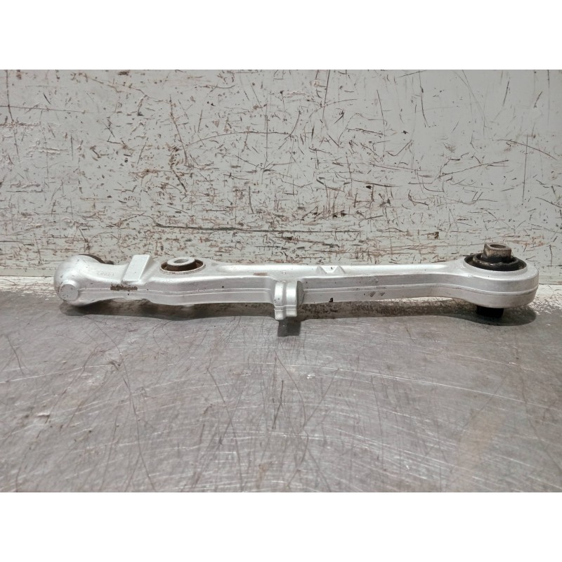 Recambio de brazo suspension inferior delantero izquierdo para audi a4 avant (8e) referencia OEM IAM 8E0407155E  