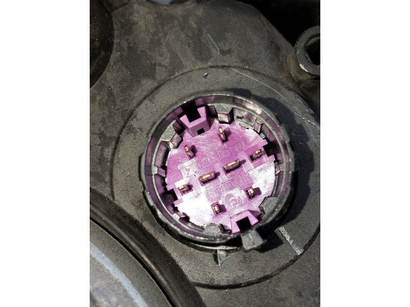 Recambio de faro izquierdo para opel combo d referencia OEM IAM 520868580E 04639299900010 