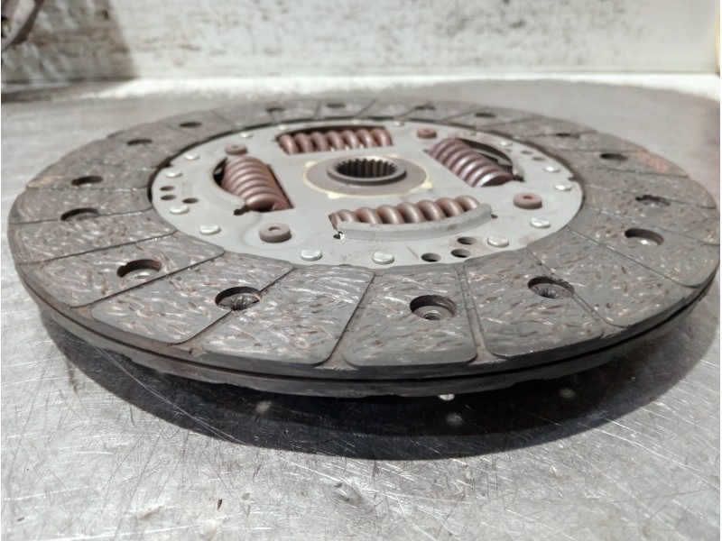 Recambio de kit embrague para audi a4 avant (8e) referencia OEM IAM 324033410 415024410 