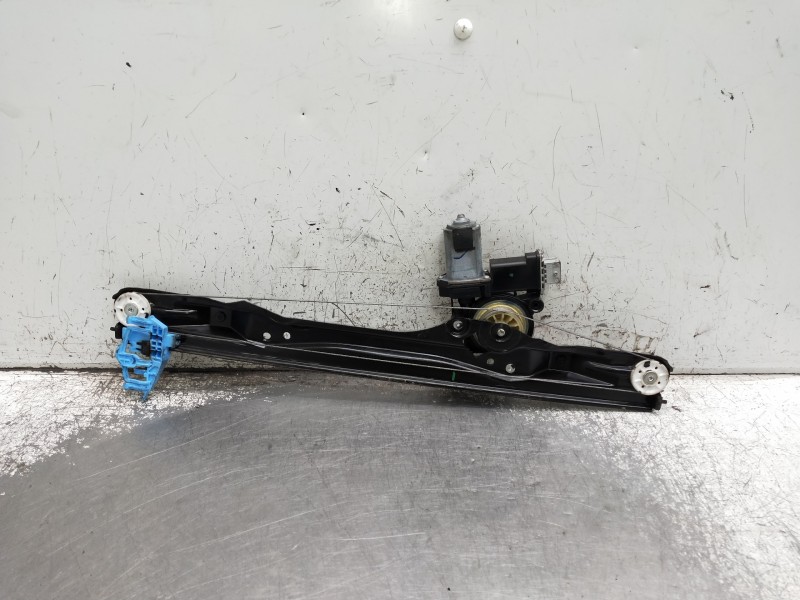 Recambio de elevalunas delantero derecho para opel combo d referencia OEM IAM 52063785 45240 6P