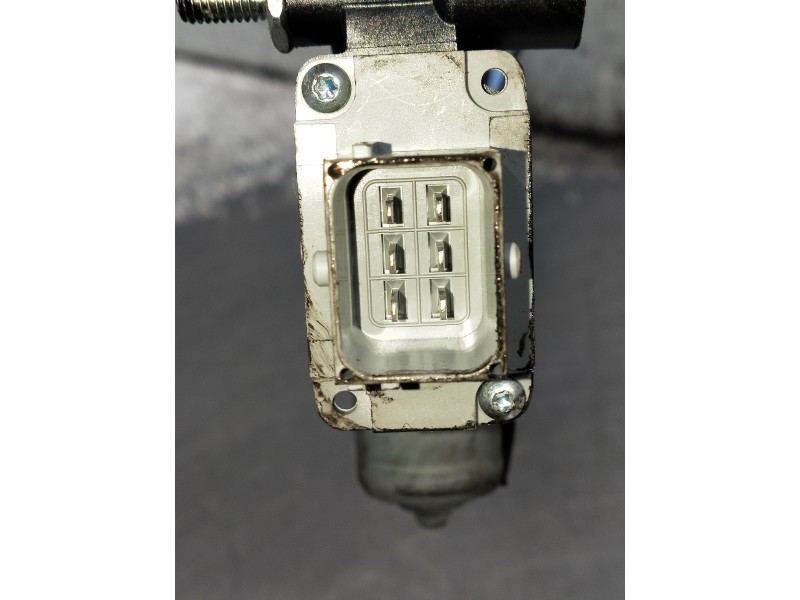 Recambio de elevalunas delantero derecho para opel combo d referencia OEM IAM 52063785 45240 6P