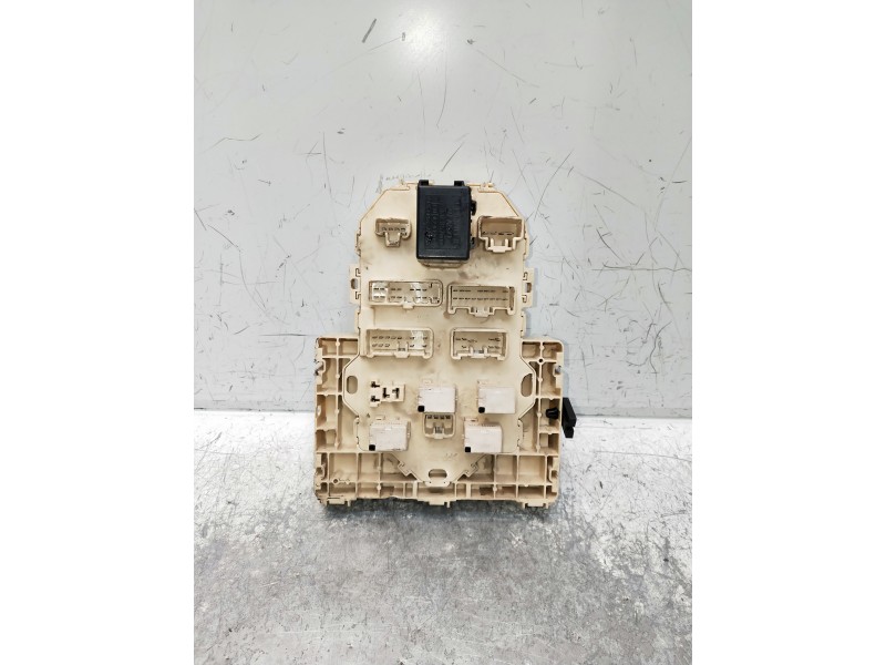 Recambio de caja reles / fusibles para fiat sedici (189) referencia OEM IAM 3677079J21  