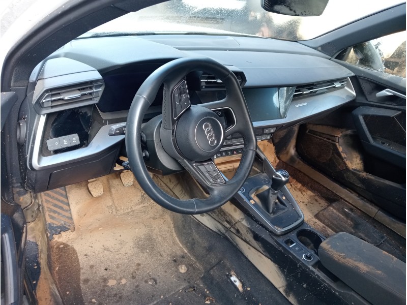 audi a3 sportback (8ya) del año 2023