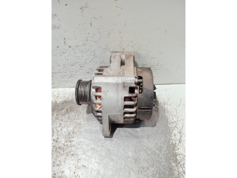Recambio de alternador para fiat sedici (189) referencia OEM IAM 113996  