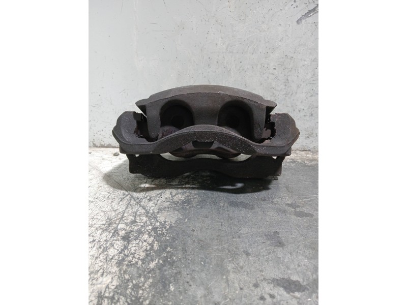 Recambio de pinza freno delantera derecha para iveco daily furgón referencia OEM IAM   