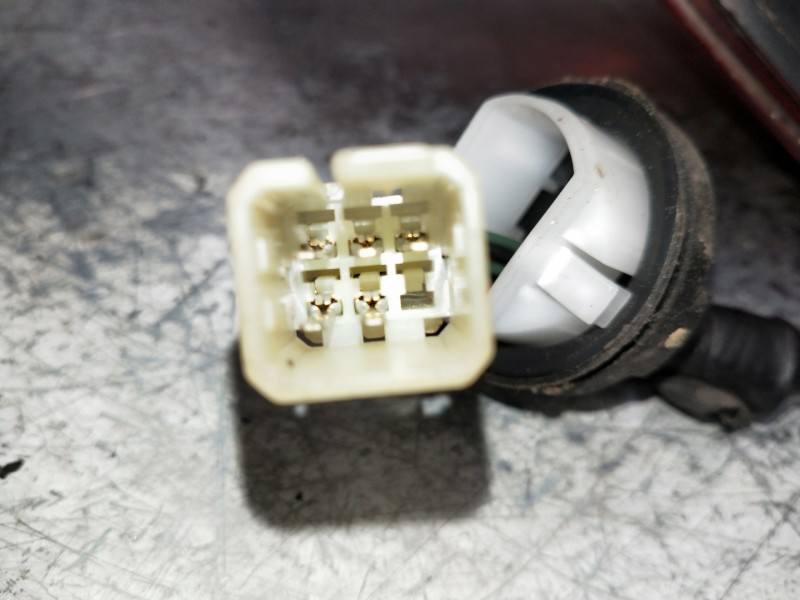 Recambio de piloto trasero derecho para fiat sedici (189) referencia OEM IAM   