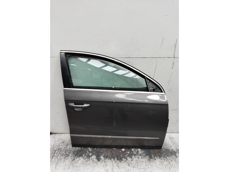 Recambio de puerta delantera derecha para volkswagen passat berlina (3c2) referencia OEM IAM   4P