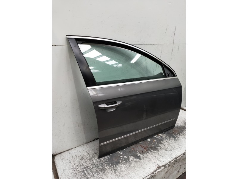 Recambio de puerta delantera derecha para volkswagen passat berlina (3c2) referencia OEM IAM   4P