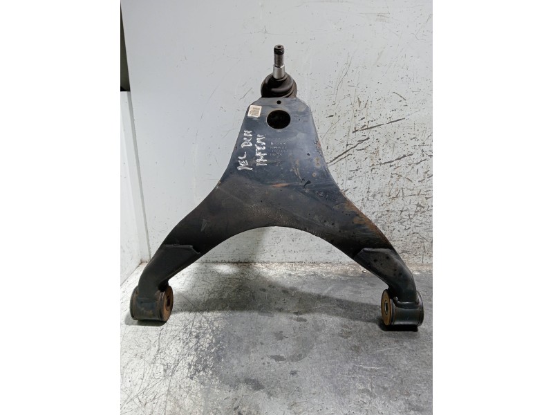 Recambio de brazo suspension inferior delantero derecho para iveco daily furgón referencia OEM IAM 5801564315  