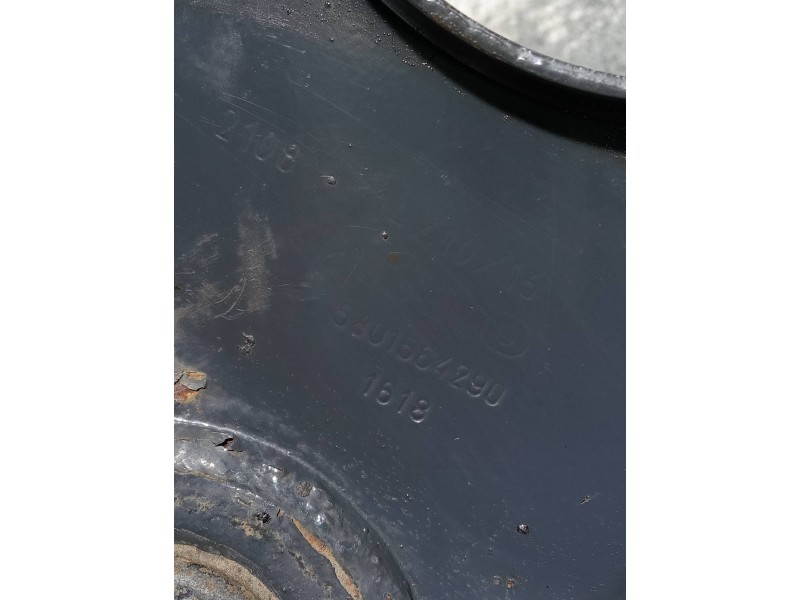 Recambio de brazo suspension superior delantero derecho para iveco daily furgón referencia OEM IAM 5801564290  