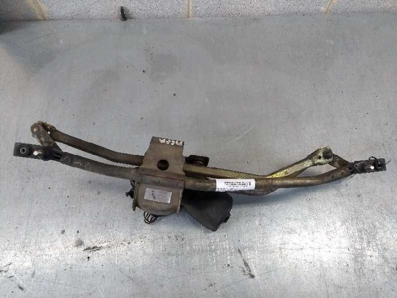 Recambio de motor limpia delantero para alfa romeo 164 3.0 v6 cat referencia OEM IAM 0390246331 3397020332  Recambio de motor limpia delantero para alfa romeo 164 3.0 v6 cat referencia OEM IAM 0390246331 3397020332