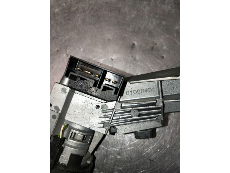 Recambio de conmutador de arranque para iveco daily furgón referencia OEM IAM 05801364057 61169001 01098401