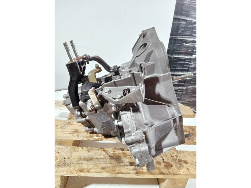 Recambio de caja cambios para opel combo d referencia OEM IAM 2245400 6936 5V