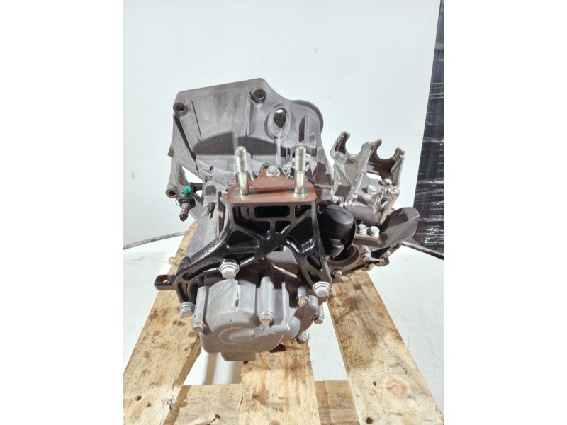 Recambio de caja cambios para opel combo d referencia OEM IAM 2245400 6936 5V