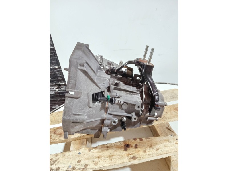 Recambio de caja cambios para opel combo d referencia OEM IAM 2245400 6936 5V