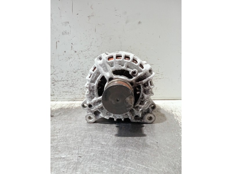 Recambio de alternador para volkswagen caddy furgón/kombi maxi kombi bmt referencia OEM IAM 03L903023K F000BL0800 