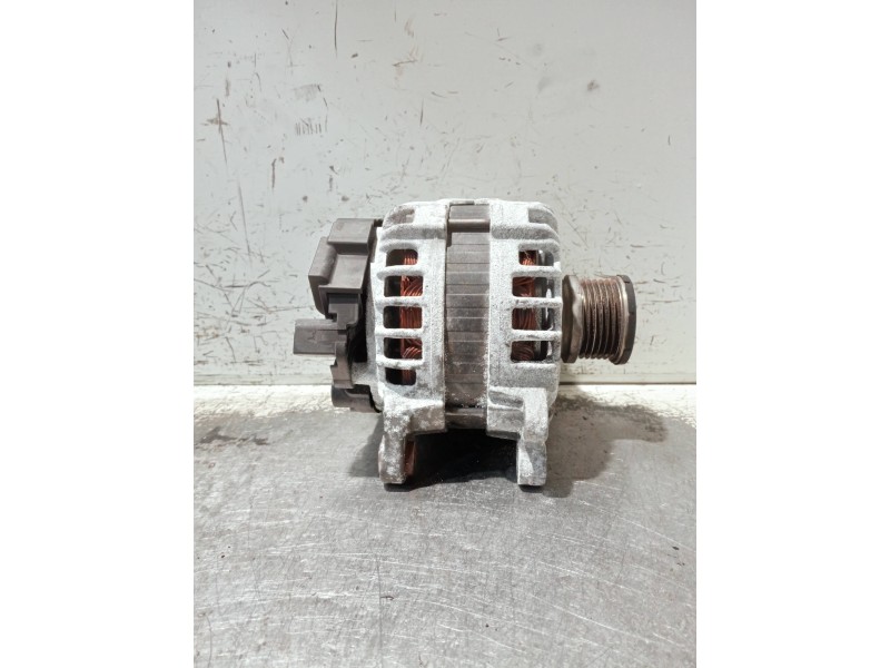 Recambio de alternador para volkswagen caddy furgón/kombi maxi kombi bmt referencia OEM IAM 03L903023K F000BL0800 