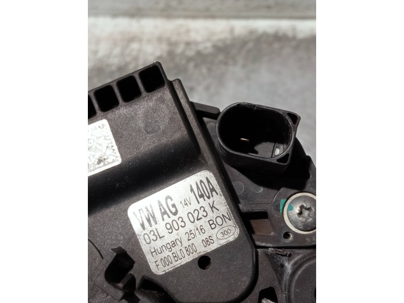 Recambio de alternador para volkswagen caddy furgón/kombi maxi kombi bmt referencia OEM IAM 03L903023K F000BL0800 