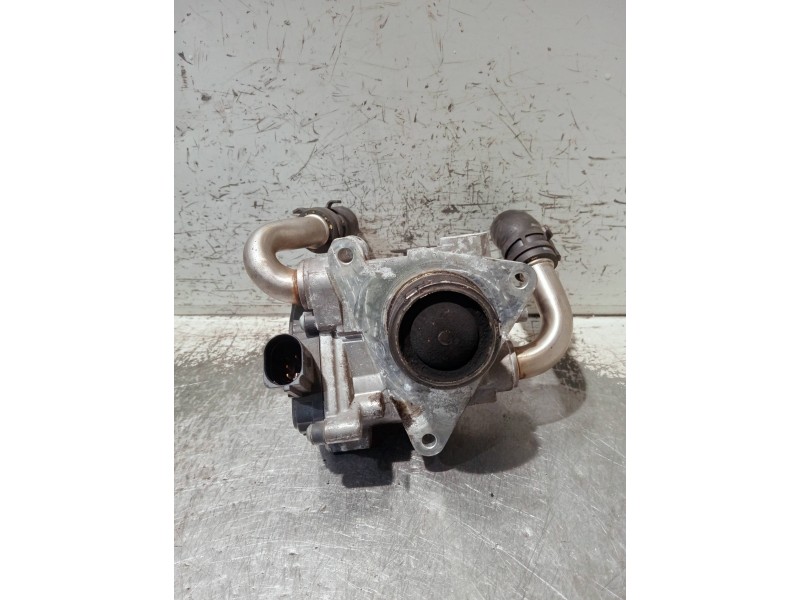 Recambio de valvula egr para volkswagen caddy furgón/kombi maxi kombi bmt referencia OEM IAM 04L131501P 12863701 