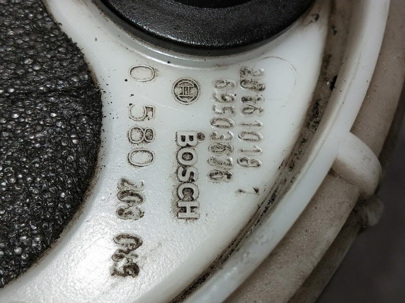 Recambio de bomba combustible para iveco daily furgón referencia OEM IAM 0580209045 69503676 