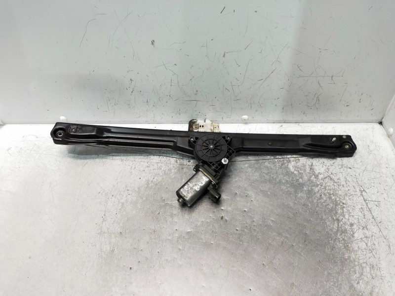 Recambio de elevalunas delantero derecho para iveco daily furgón referencia OEM IAM 5801901052 61966 5P