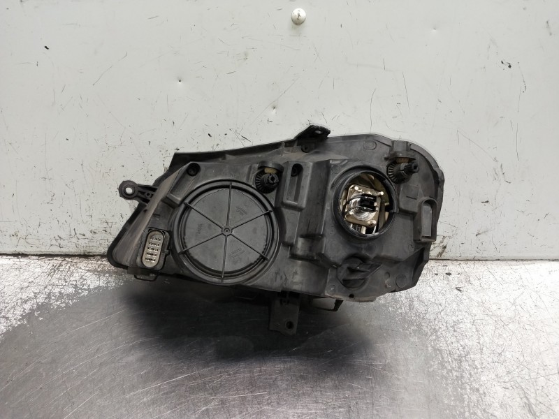 Recambio de faro derecho para volkswagen polo (9n3) referencia OEM IAM   
