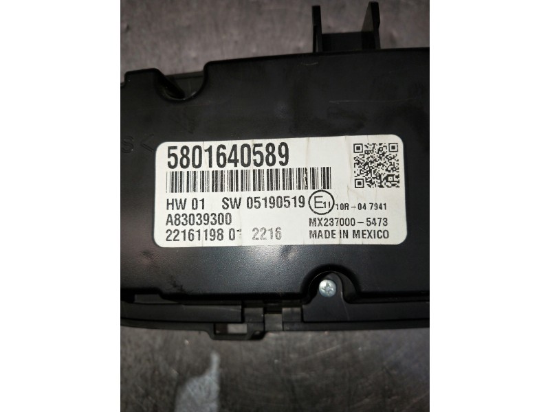 Recambio de mando calefaccion / aire acondicionado para iveco daily furgón referencia OEM IAM 5801640589 SW05190519 A83039300 22