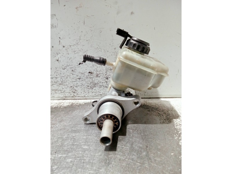 Recambio de bomba freno para volkswagen caddy furgón/kombi maxi kombi bmt referencia OEM IAM 1K1611301D 03350886321 