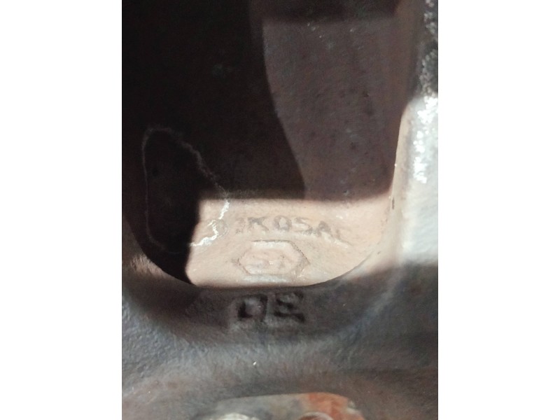 Recambio de mangueta delantera izquierda para volkswagen caddy furgón/kombi maxi kombi bmt referencia OEM IAM 1K05AC  