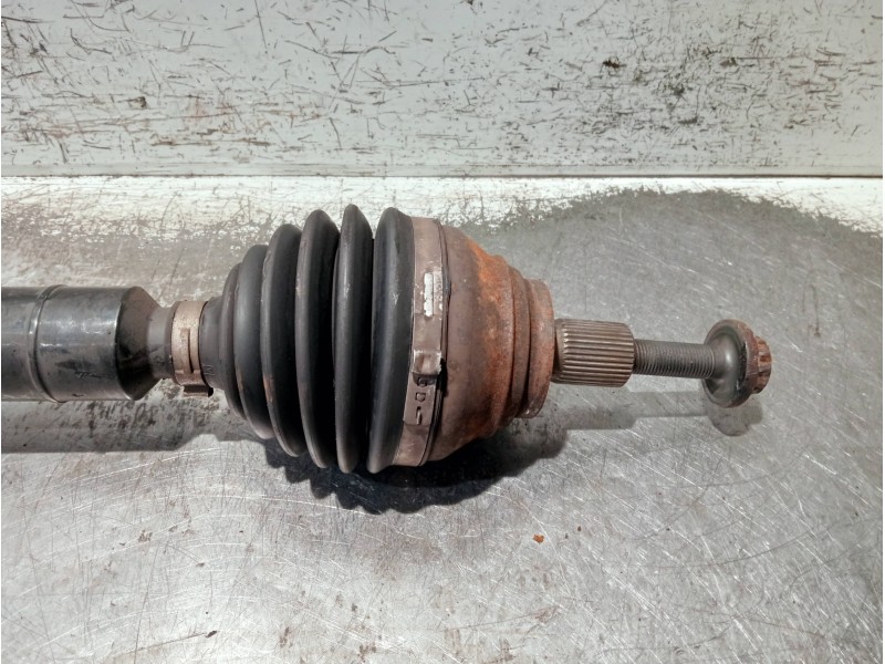 Recambio de transmision delantera derecha para volkswagen caddy furgón/kombi maxi kombi bmt referencia OEM IAM   