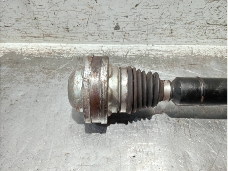 Recambio de transmision delantera derecha para volkswagen caddy furgón/kombi maxi kombi bmt referencia OEM IAM   