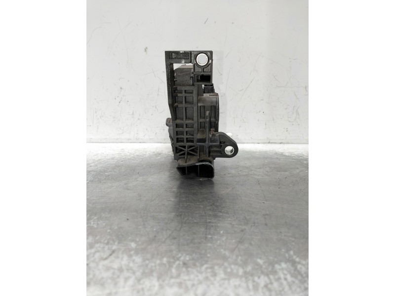 Recambio de potenciometro pedal para iveco daily furgón referencia OEM IAM 5801333490  