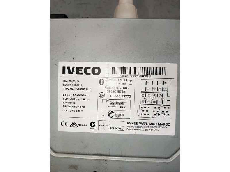 Recambio de sistema audio / radio cd para iveco daily furgón referencia OEM IAM 5802018765 28565194 
