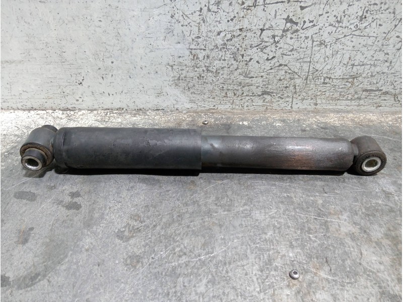 Recambio de amortiguador trasero izquierdo para iveco daily furgón referencia OEM IAM 5801771630  