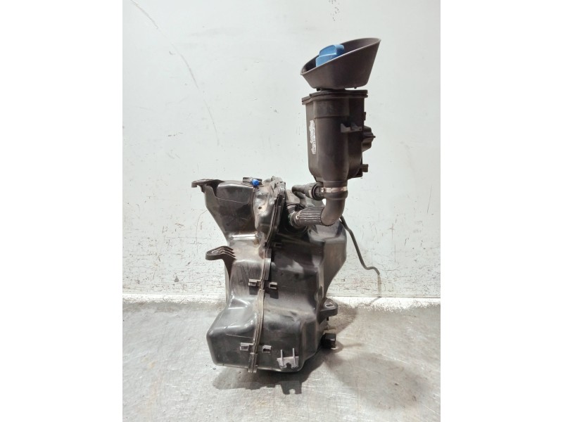 Recambio de deposito combustible para volkswagen caddy furgón/kombi maxi kombi bmt referencia OEM IAM 2K5131877A 5Q0131969C ADBL